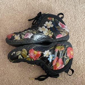 Floral Nike Air Foamposite One